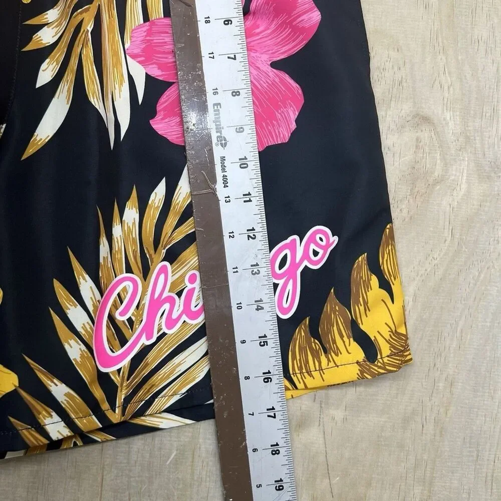 NEW SM Chicago Bulls Mitchell Ness Floral Pattern Knit Shorts Mesh Liner